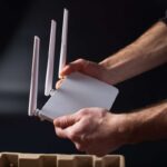 dois roteadores na mesma rede diminui a velocidade