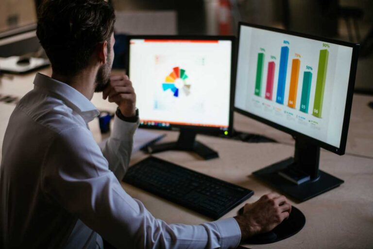 qual a diferença de marketing para marketing digital